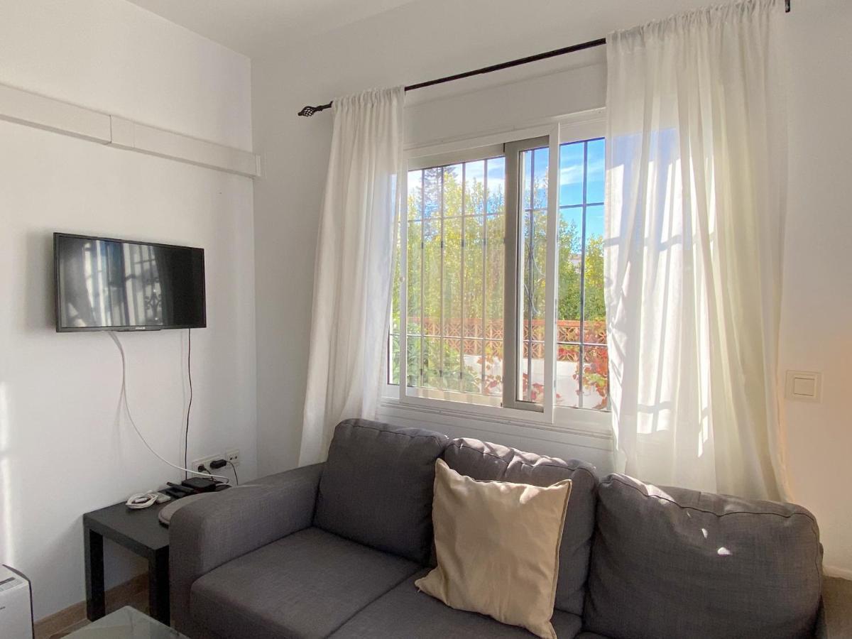 Villa Sandra Little Haven Apartment เนร์คา ภายนอก รูปภาพ